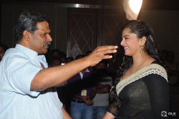 Size Zero Movie Audio Launch